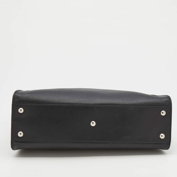 مملوكة مسبقًا Fendi Black Leather Medium Peekaboo Top Handle Bag
