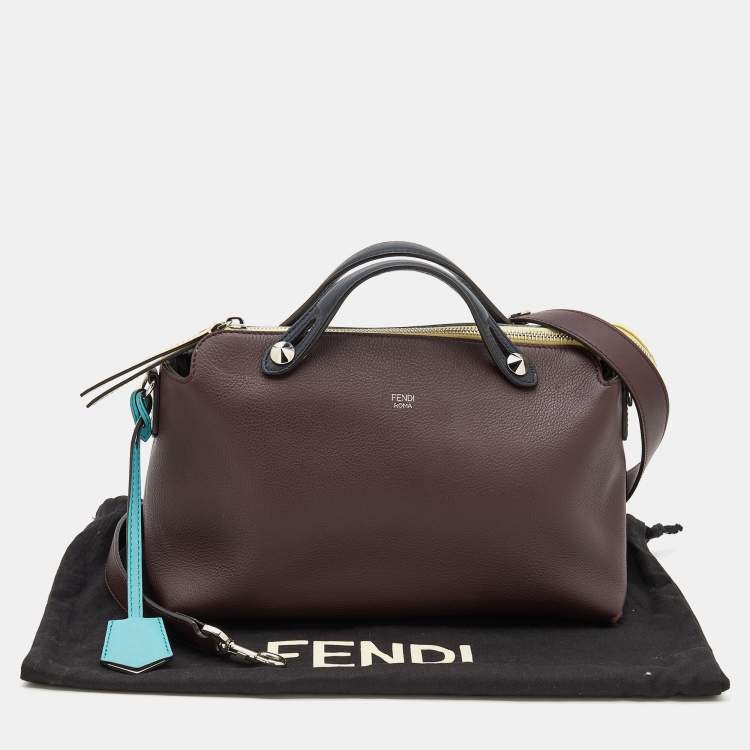 مملوكة مسبقًا Fendi Tricolor Leather Small By The Way Shoulder Bag