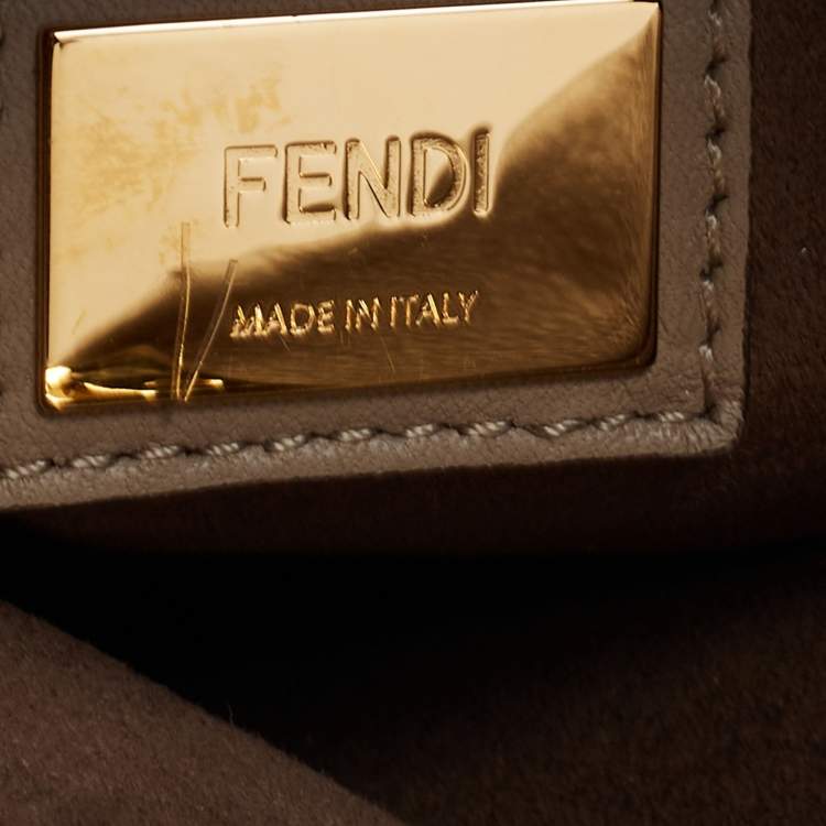 Pre Owned Fendi Beige Leather Peekaboo Medium Top Handle Bag