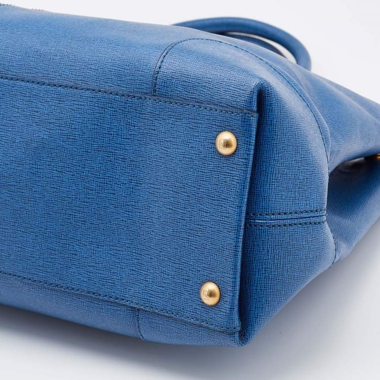 Pre Owned Fendi Blue Leather Chameleon Shopping Tote