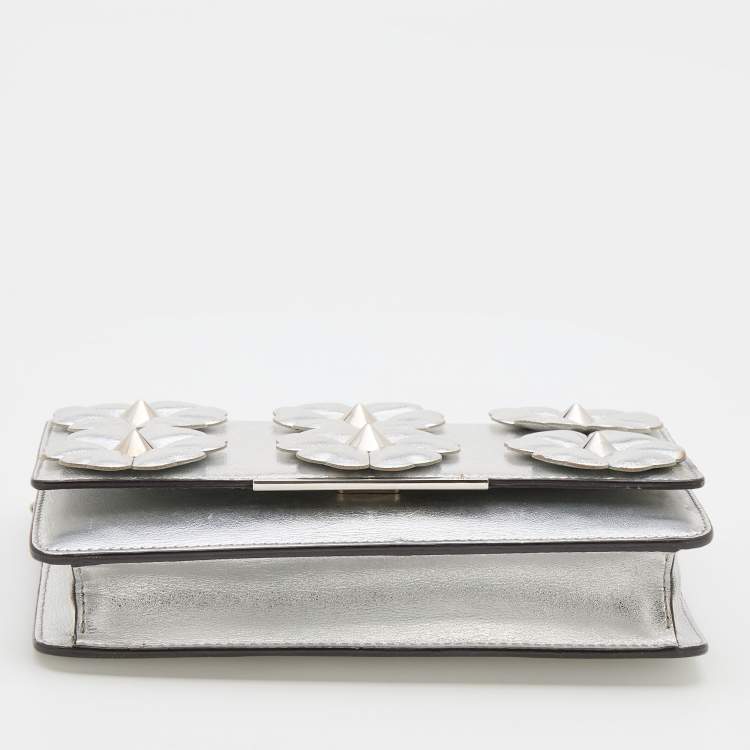 Pre Owned Fendi Metallic Silver Leather Flowerland Tube Wallet on Chain