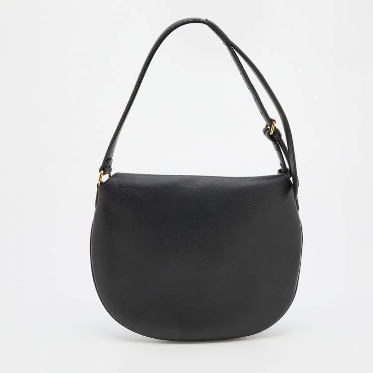 Pre Owned Fendi Black Leather Small Croissant Hobo