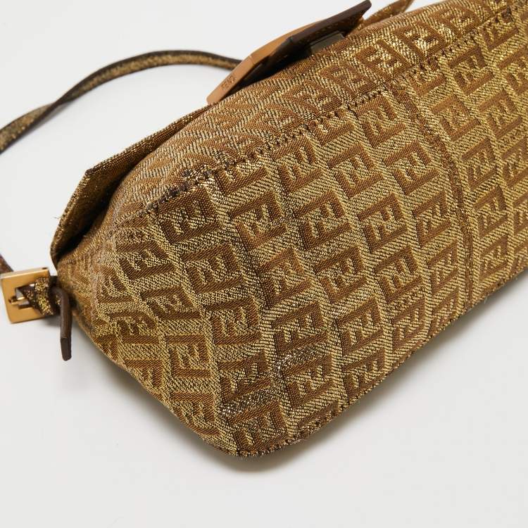 Pre Owned Fendi Metallic Gold Zucca Canvas and Leather Baguette Bag