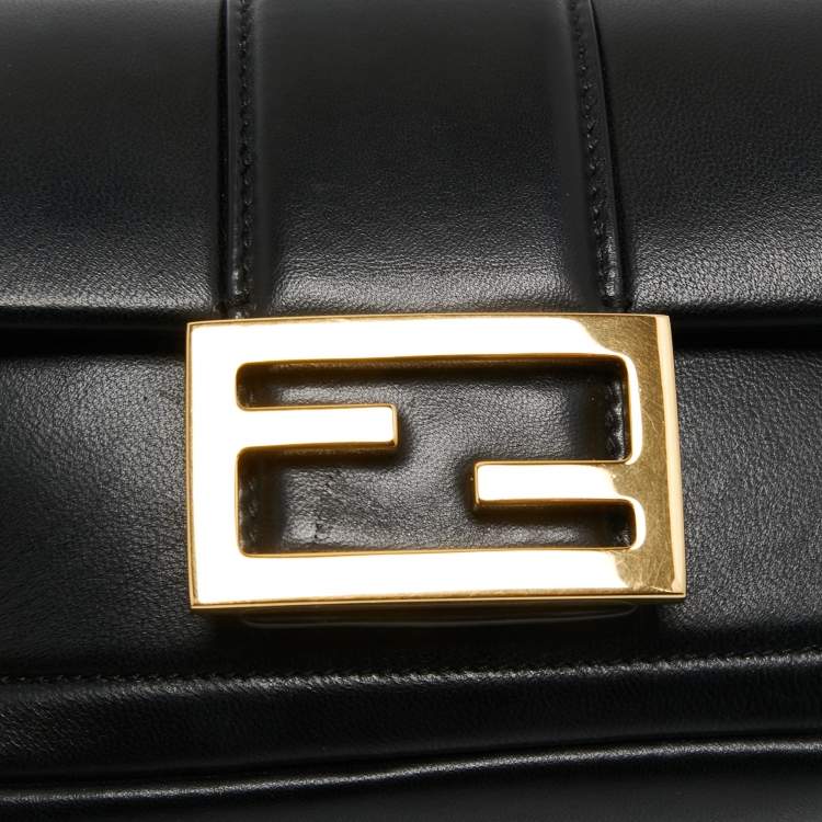 Pre Owned Fendi Black Leather Mini Baguette Crossbody Bag