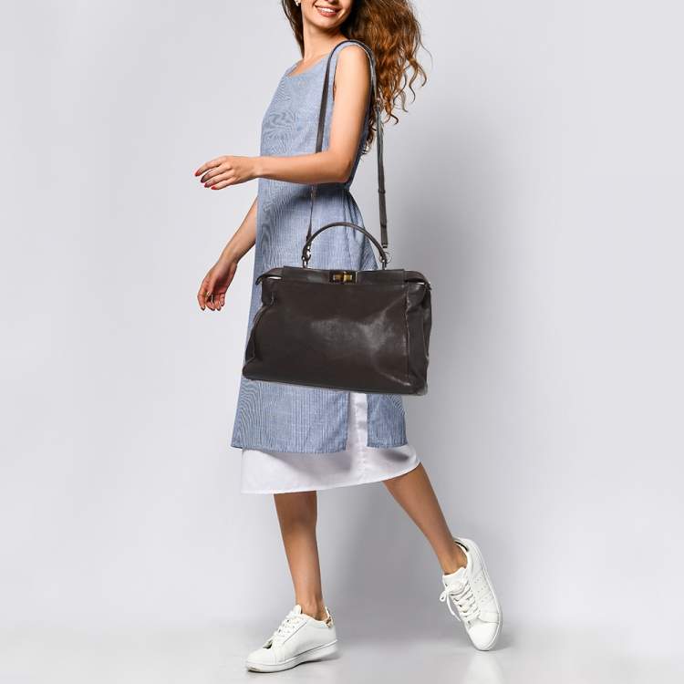 【関送込】FENDI◆LEATHER PEKABOO LARGE SOFT TOP HANDLE BAG Peekaboo Soft Large Leather Black | Fendi