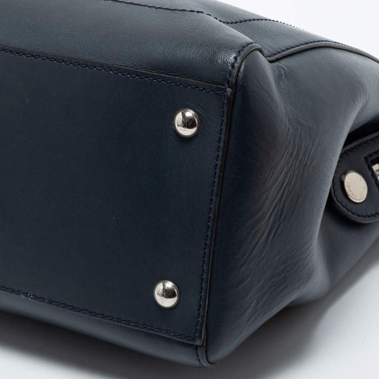 Pre Owned Fendi Black Leather Dotcom Top Handle Bag