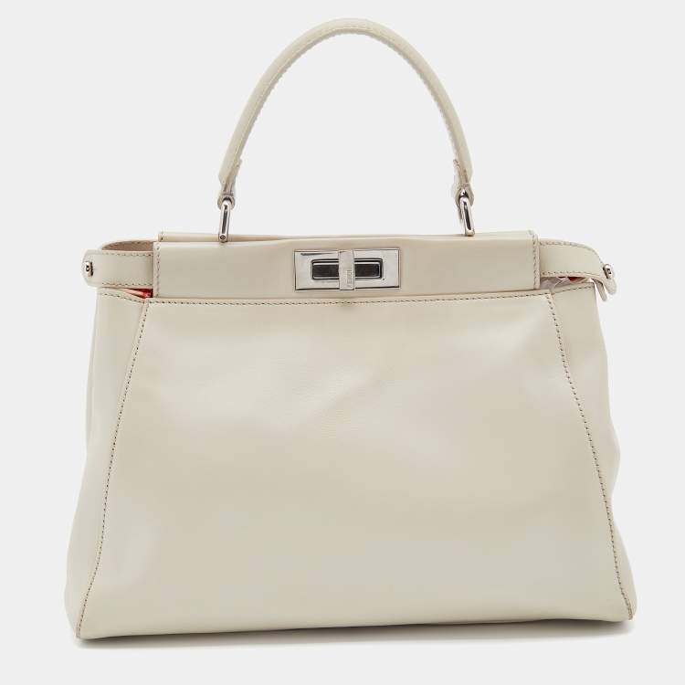 Pre Owned Fendi Off White Leather Medium Peekaboo Top Handle Bag