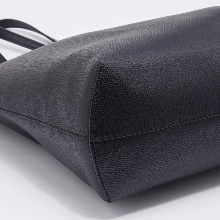 Pre Owned Fendi Black Cutout Leather Kan I Shopper Tote 