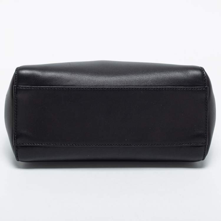 مملوكة مسبقًا Fendi Black Leather Mini Peekaboo Top Handle Bag