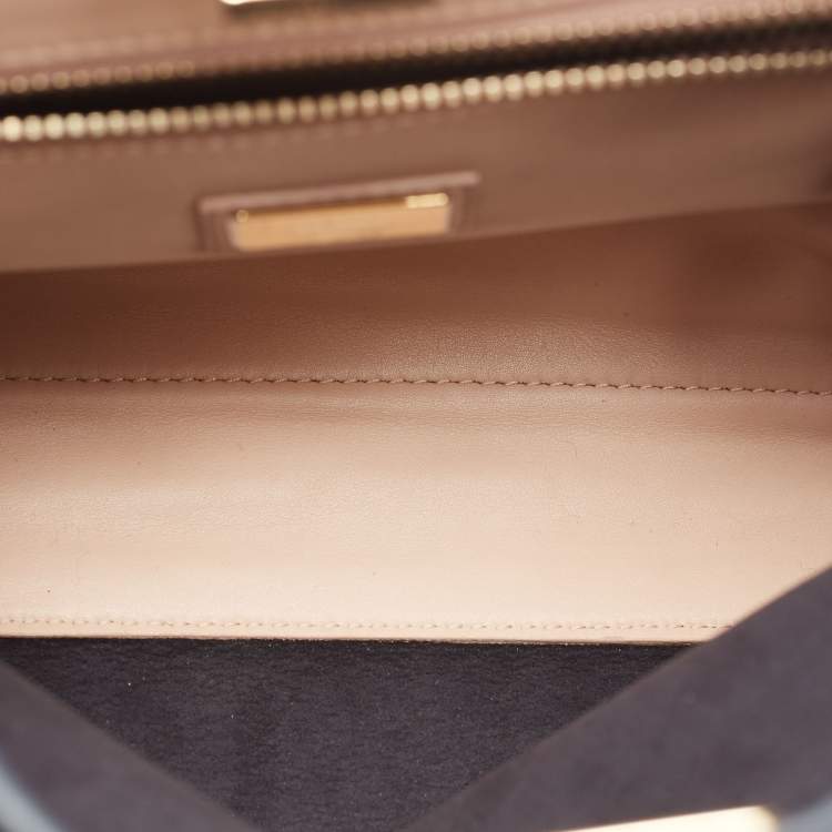 Pre Owned Fendi Dark Blue Leather Medium Peekaboo Top Handle Bag