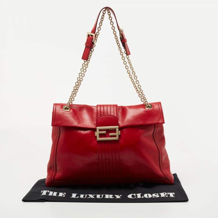 Pre Owned Fendi Red Leather Maxi Baguette Shoulder Bag
