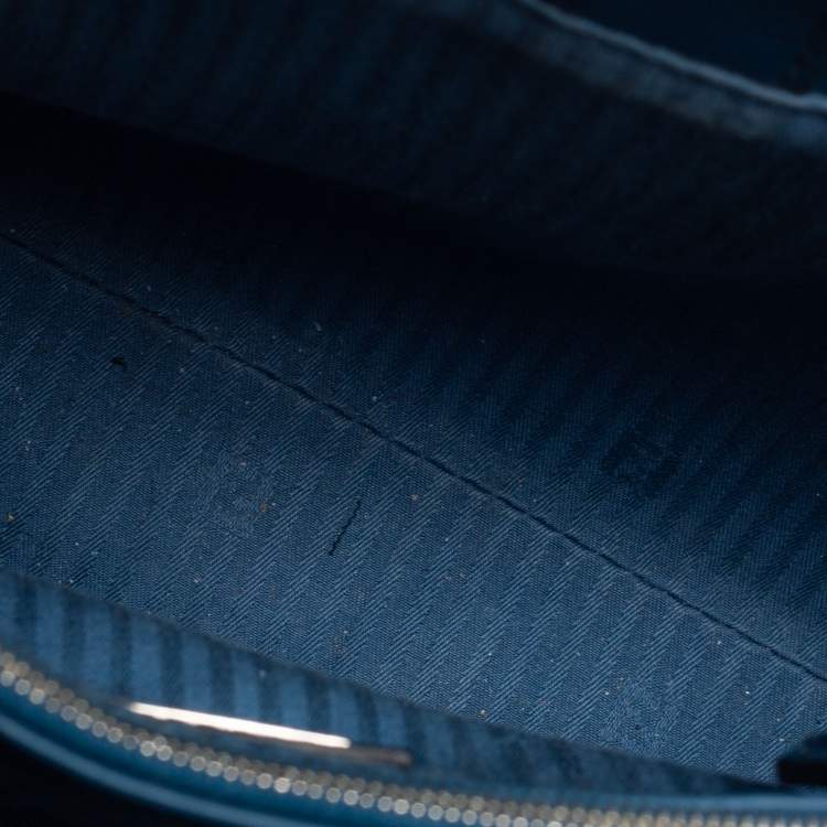 Pre Owned Fendi Blue Leather Small 2Jours Tote