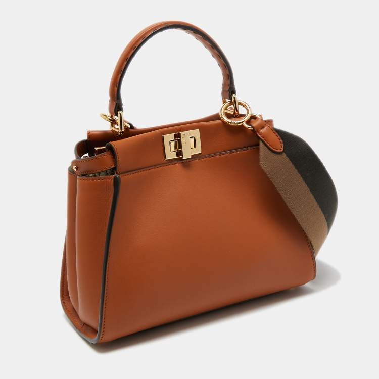 مملوكة مسبقًا Fendi Brown Leather Mini Iconic Peekaboo Top Handle Bag