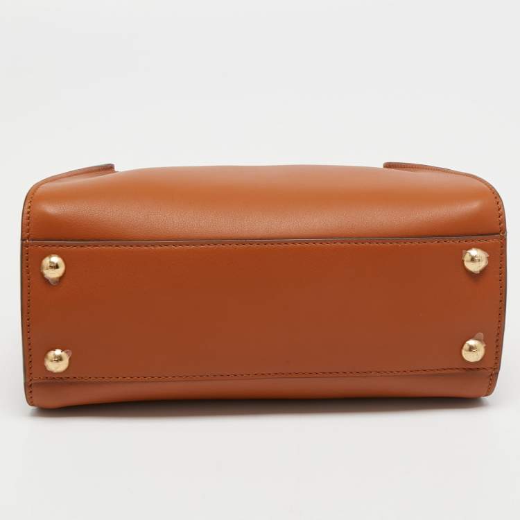 مملوكة مسبقًا Fendi Brown Leather Mini Iconic Peekaboo Top Handle Bag