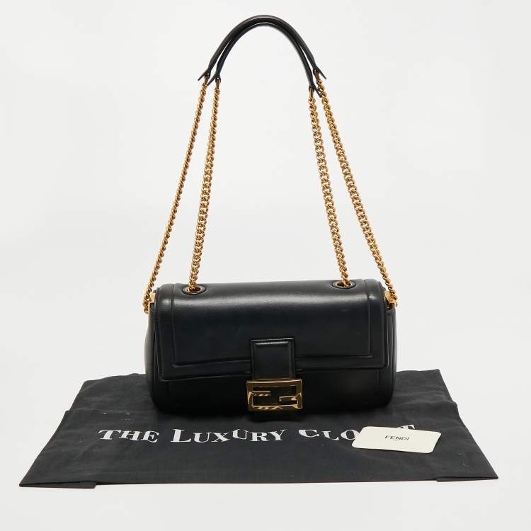Pre Owned Fendi Black Leather Baguette Shoulder Bag