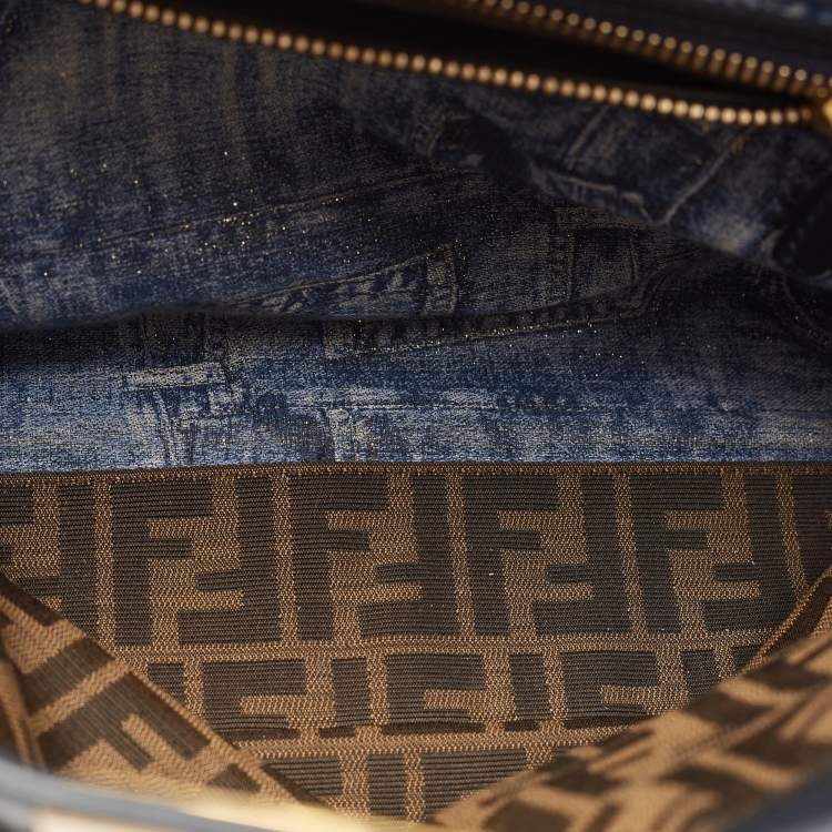 مملوكة مسبقًا Fendi Dark Blue Leather Large Peekaboo Top Handle Bag