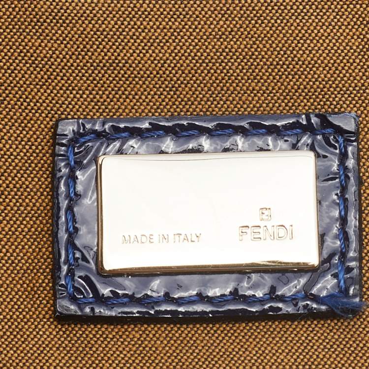 Pre Owned Fendi Navy Blue Patent Leather Maxi Baguette Shoulder Bag