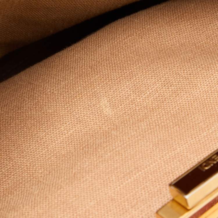 مملوكة مسبقًا Fendi Metallic Red Leather Sellier Medium Peekaboo Top Handle Bag