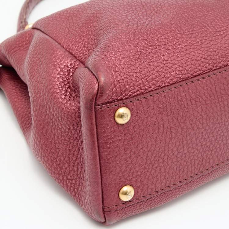 مملوكة مسبقًا Fendi Metallic Red Leather Sellier Medium Peekaboo Top Handle Bag