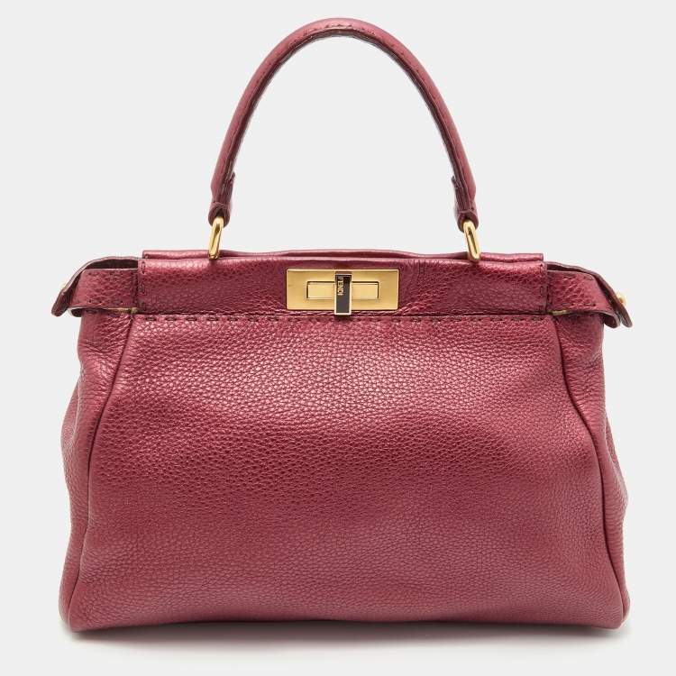 مملوكة مسبقًا Fendi Metallic Red Leather Sellier Medium Peekaboo Top Handle Bag
