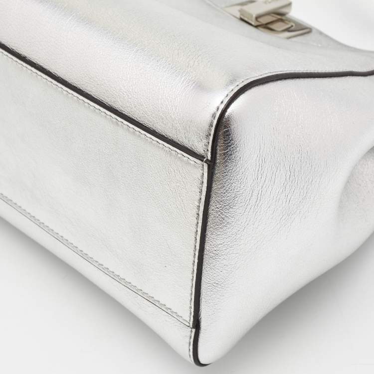 Pre Owned Fendi Silver Leather Mini Peekaboo Top Handle Bag
