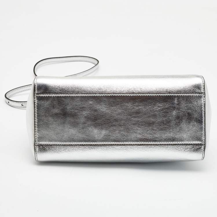Pre Owned Fendi Silver Leather Mini Peekaboo Top Handle Bag