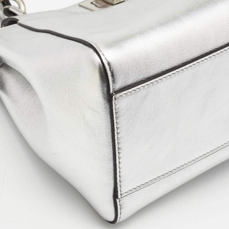 Pre Owned Fendi Silver Leather Mini Peekaboo Top Handle Bag