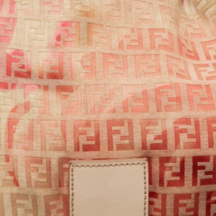 مملوكة مسبقًا Fendi Pink/Beige Zucchino Canvas Mama Baguette Shoulder Bag