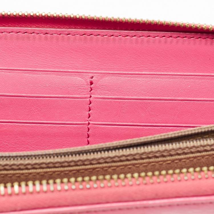Pre Owned Fendi Pink Glossy Leather Logo Zip Around Wallet