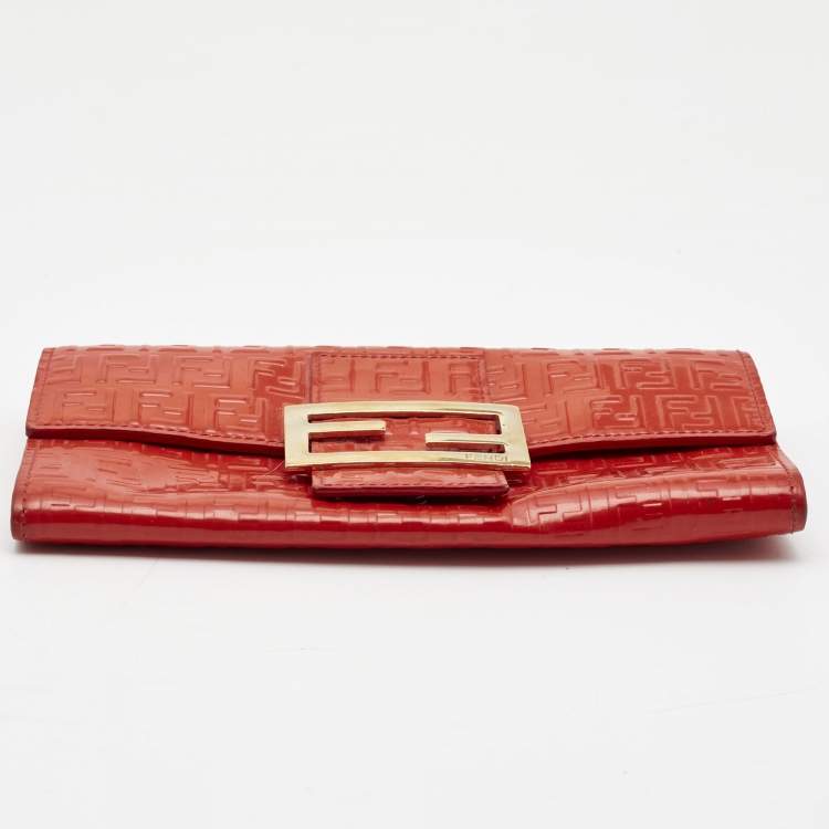 Pre Owned Fendi Orange Zucchino Patent Leather Mia Flap Continental Wallet
