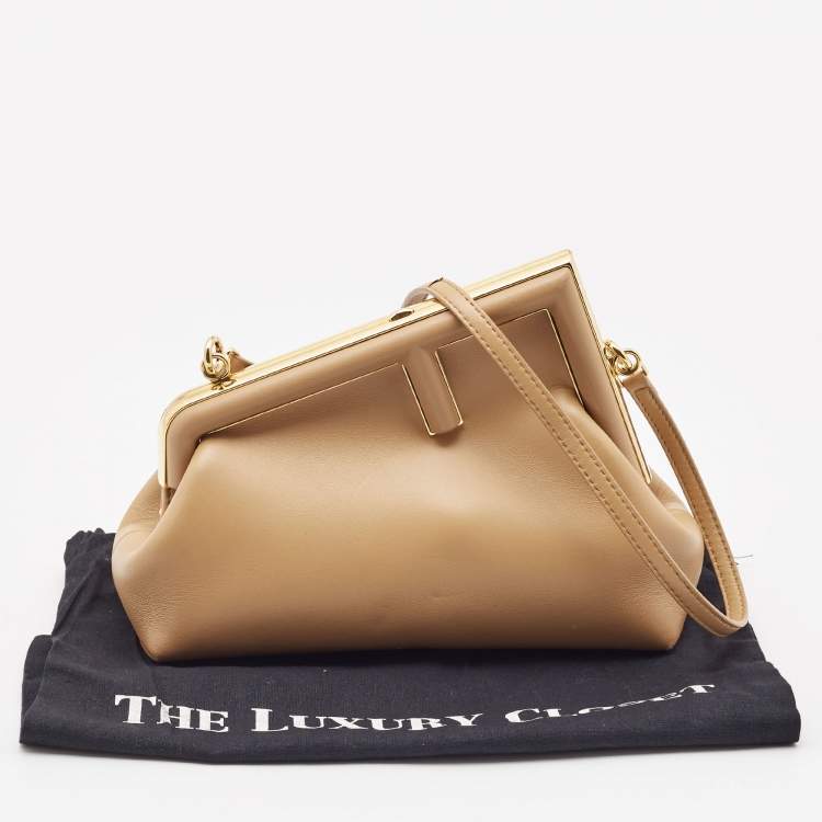 Pre Owned Fendi Beige Leather Small First Clutch
