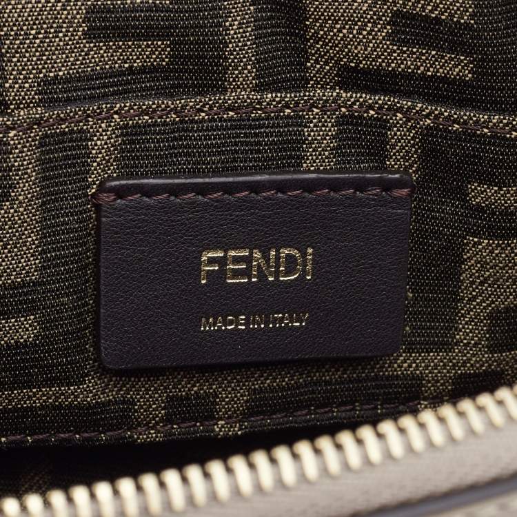 Pre Owned Fendi Beige Leather Mini By The Way Tote