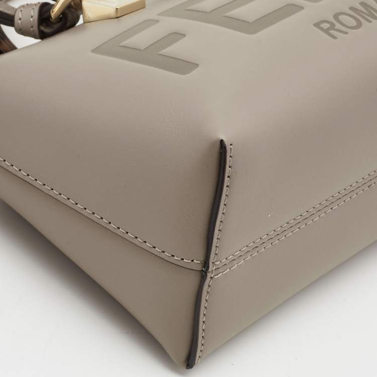 Pre Owned Fendi Beige Leather Mini By The Way Tote