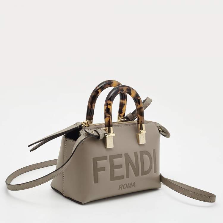 Pre Owned Fendi Beige Leather Mini By The Way Tote
