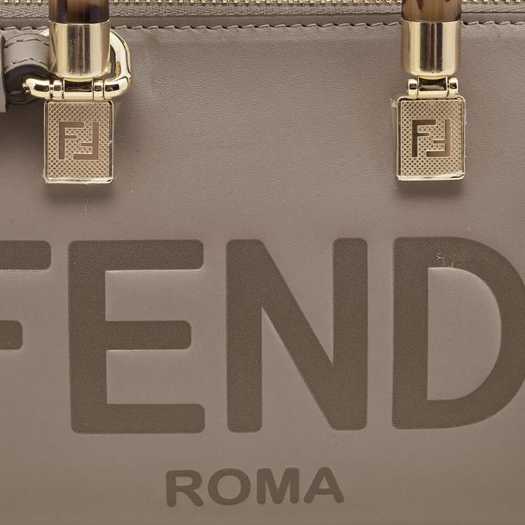 Pre Owned Fendi Beige Leather Mini By The Way Tote