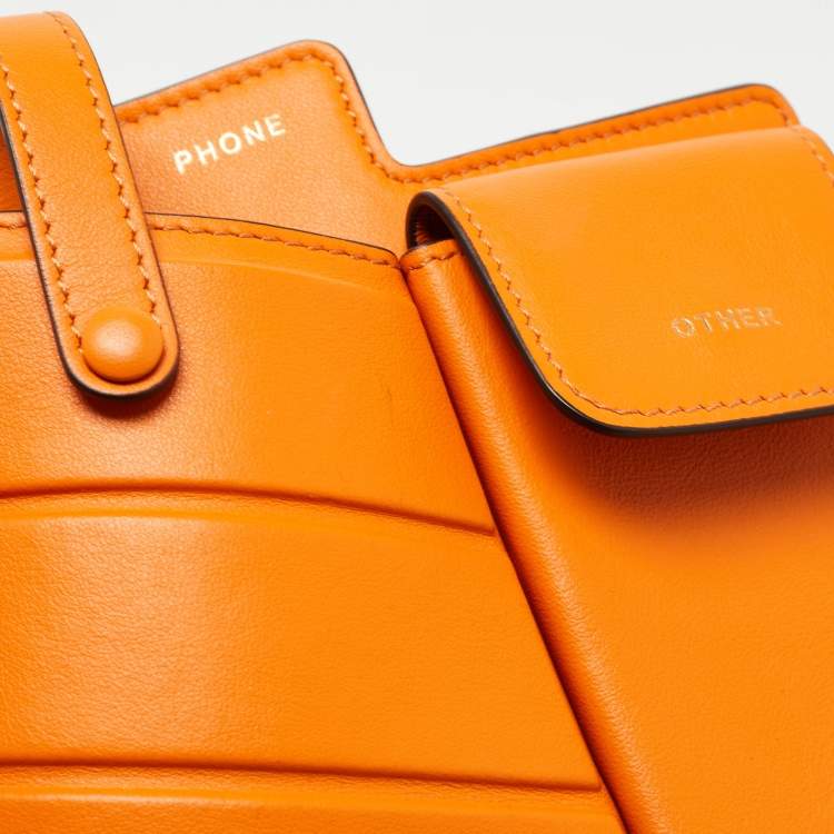 مملوكة مسبقًا Fendi Orange Leather Mini Two Pocket Crossbody Bag