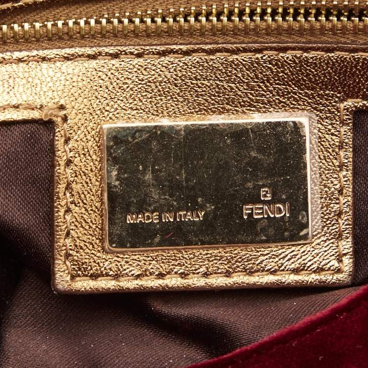 Pre Owned Fendi Red Velvet Medium Baguette Shoulder Bag