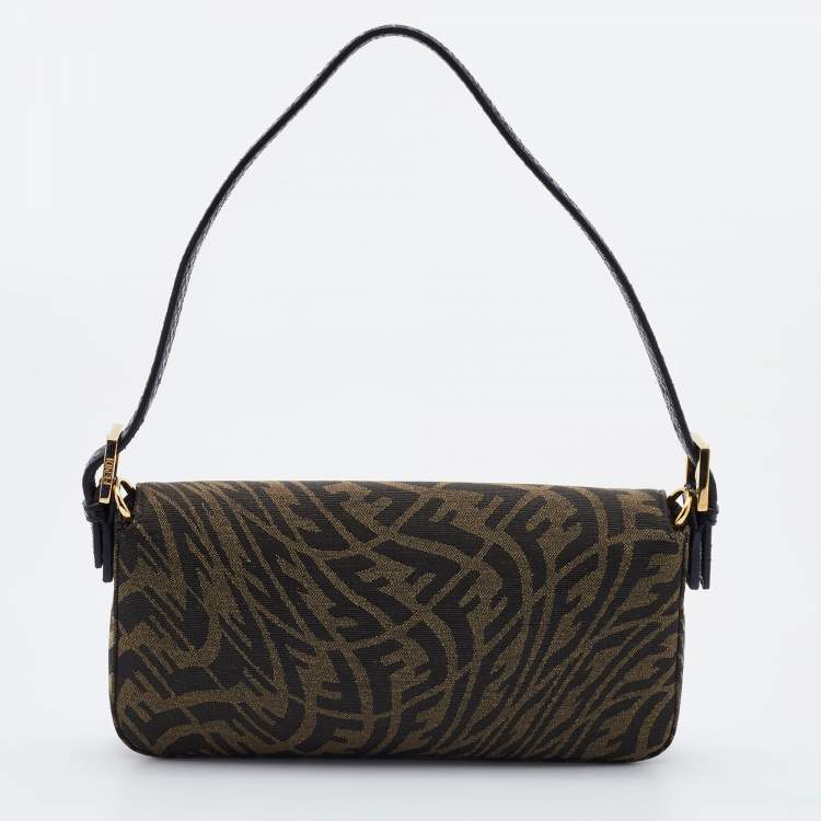 Pre Owned Fendi x Sarah Coleman Brown/Black FF Vertigo Canvas and Watersnake Leather Small Baguette 
