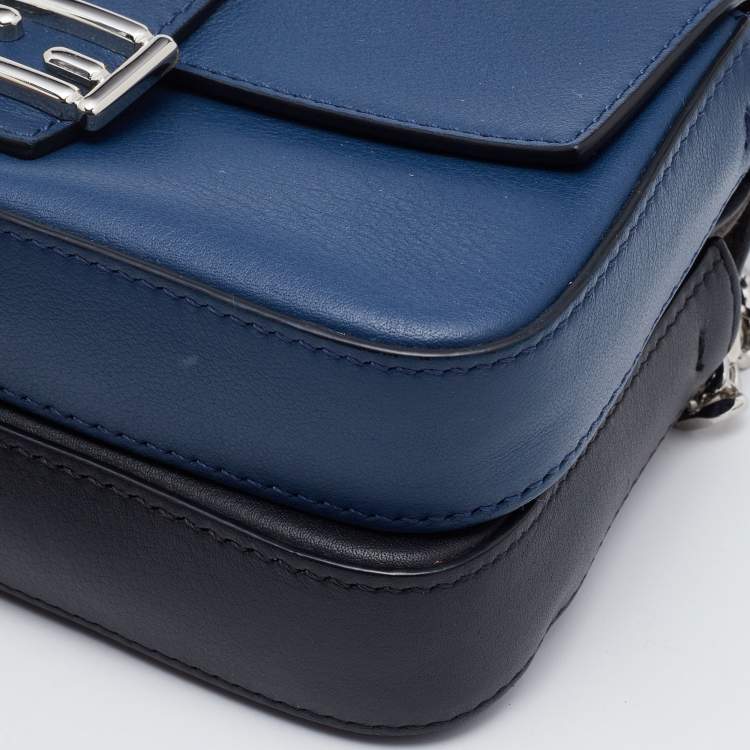 Pre Owned Fendi Blue/Black Leather Micro Flowerland Double Baguette Bag
