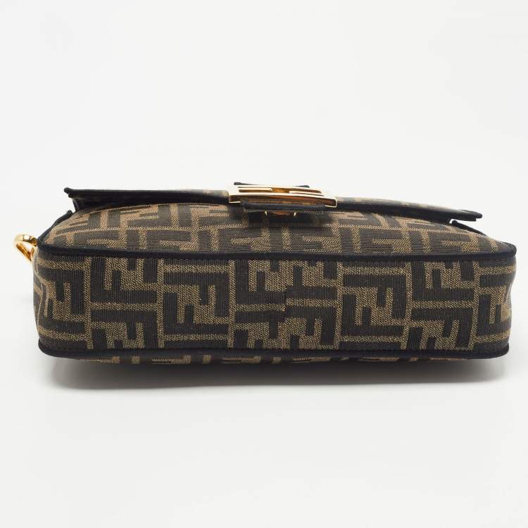 Pre Owned Fendi Tobacco Zucca Canvas Baguette Flap Top Handle Bag