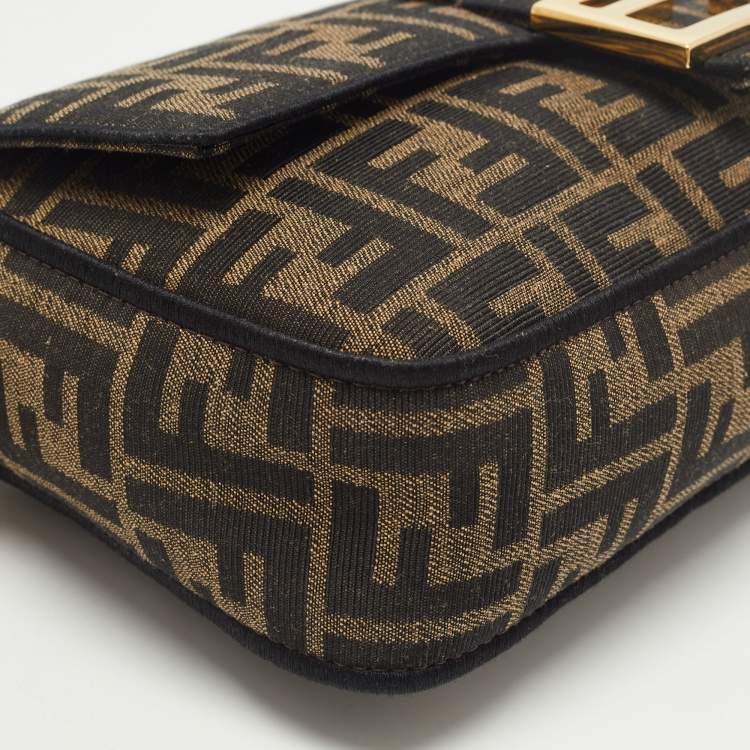 Pre Owned Fendi Tobacco Zucca Canvas Baguette Flap Top Handle Bag