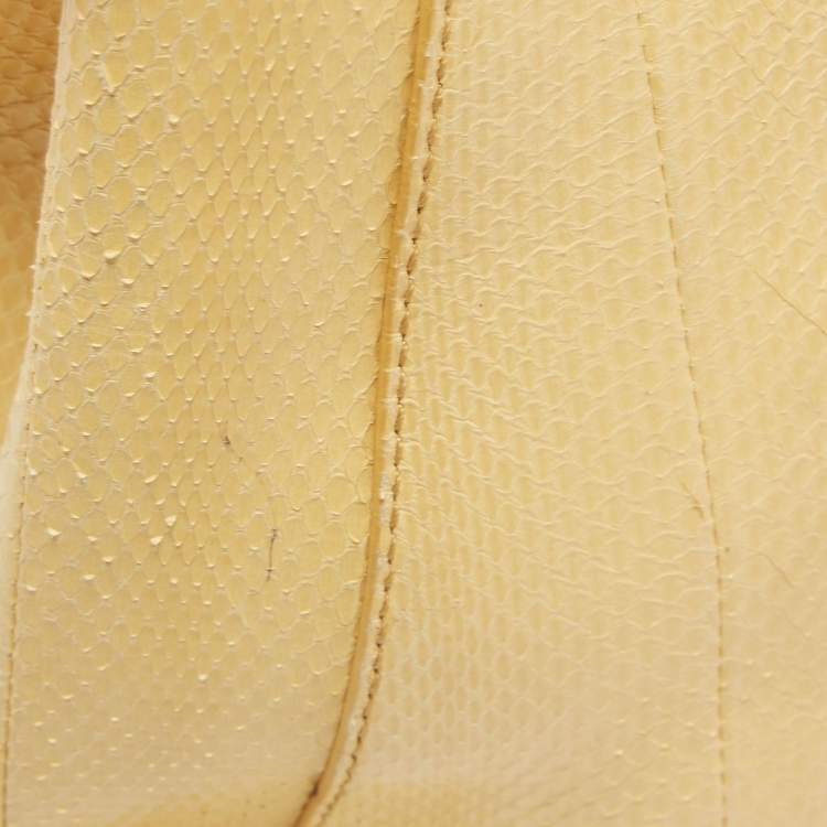 Pre Owned Fendi Yellow/Black Line Python Medium Peekaboo Top Handle Bag