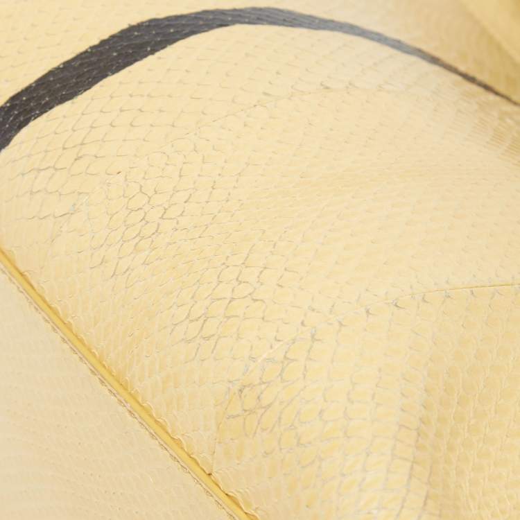 Pre Owned Fendi Yellow/Black Line Python Medium Peekaboo Top Handle Bag