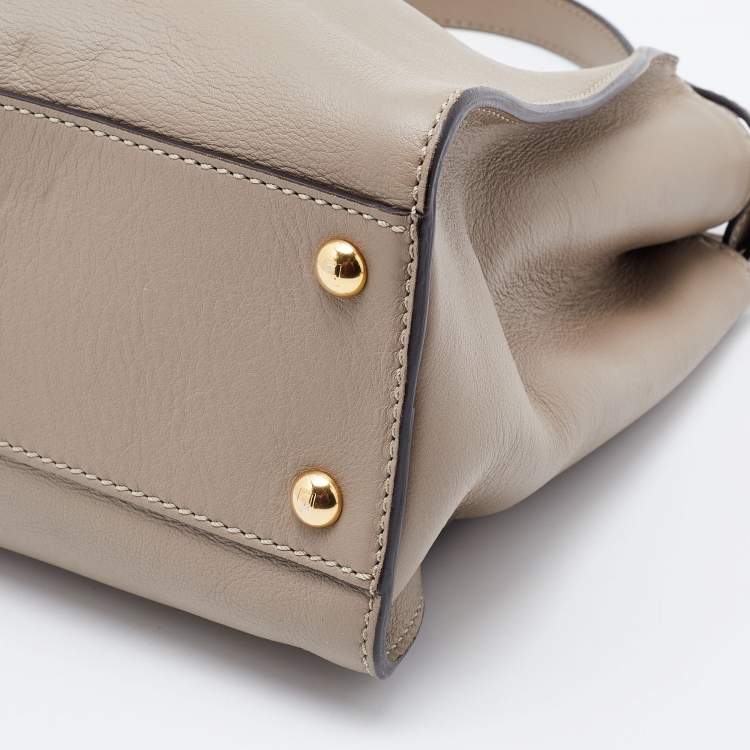 Pre Owned Fendi Beige Leather and Plexiglass Regular Peekaboo Top Handle Bag