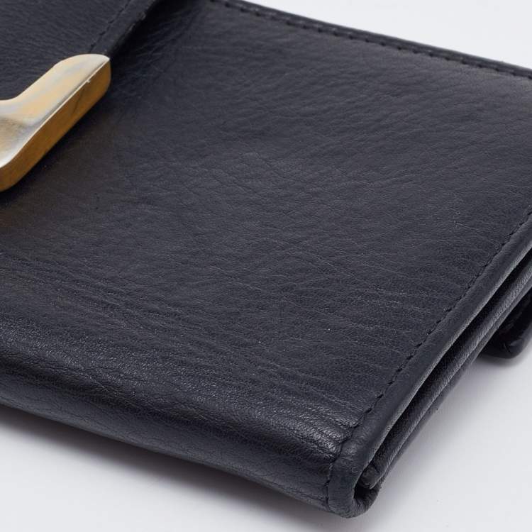 Pre Owned Fendi Black Leather Flap Continental Wallet