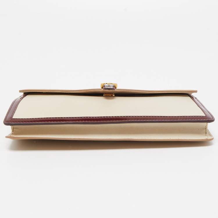 مملوكة مسبقًا Fendi Tricolor Leather and Patent Leather Trim Fendista Envelope Clutch