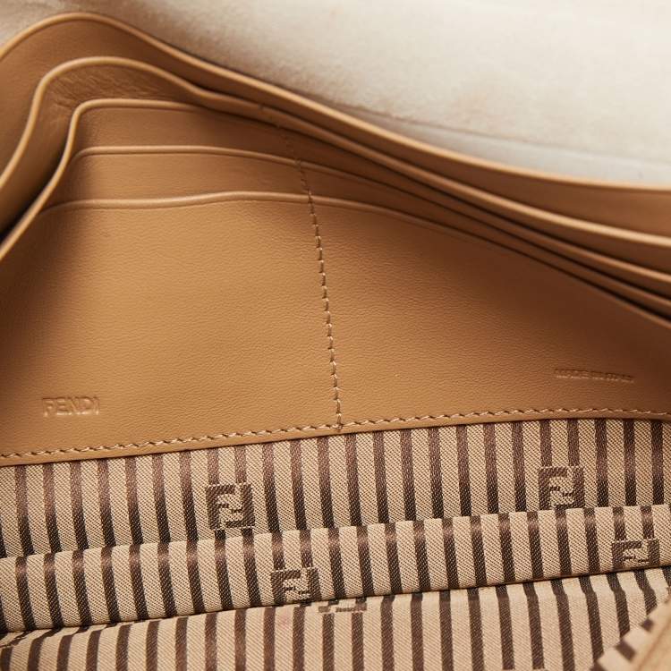 مملوكة مسبقًا Fendi Tricolor Leather and Patent Leather Trim Fendista Envelope Clutch