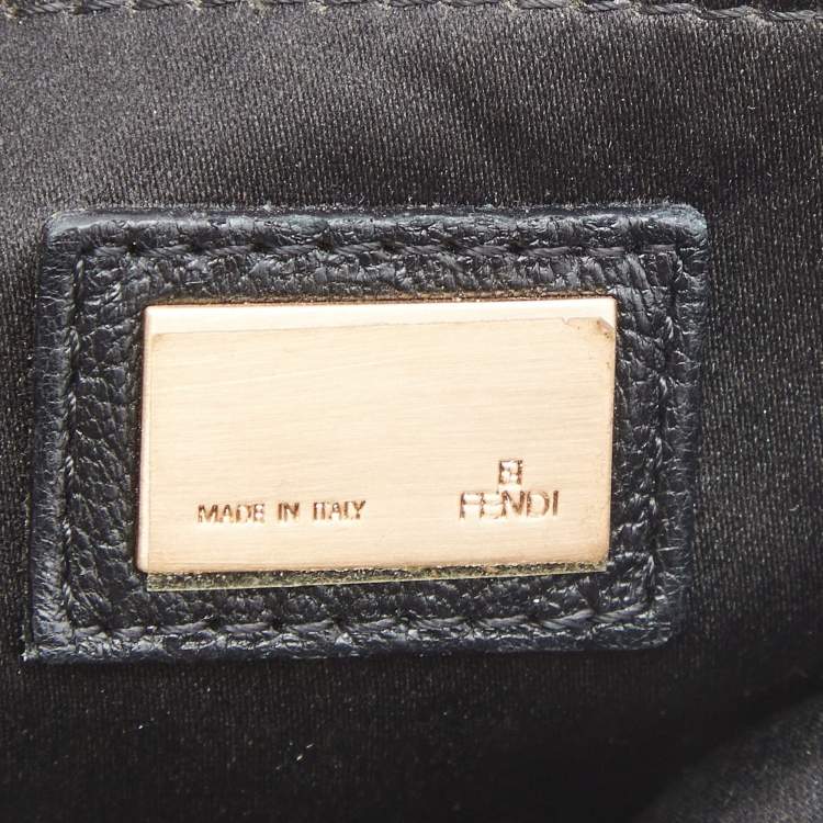 Pre Owned Fendi Black Leather Cut Out Handle Clutch Bag