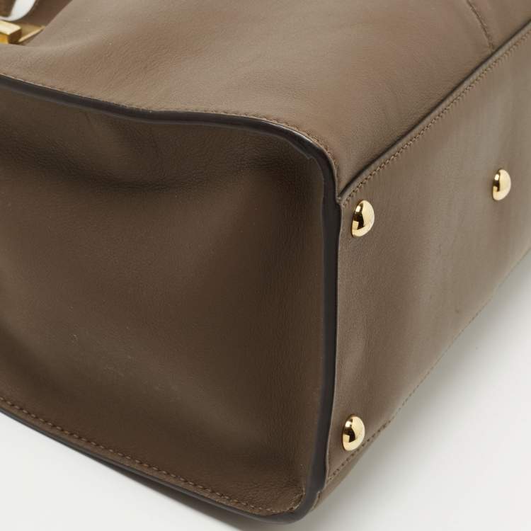 Pre Owned Fendi Dark Brown Leather Medium Peekaboo X Lite Top Handle Bag