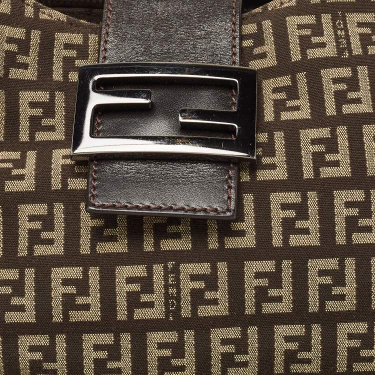 مملوكة مسبقًا Fendi Dark Brown Zucchino Canvas Shoulder Bag